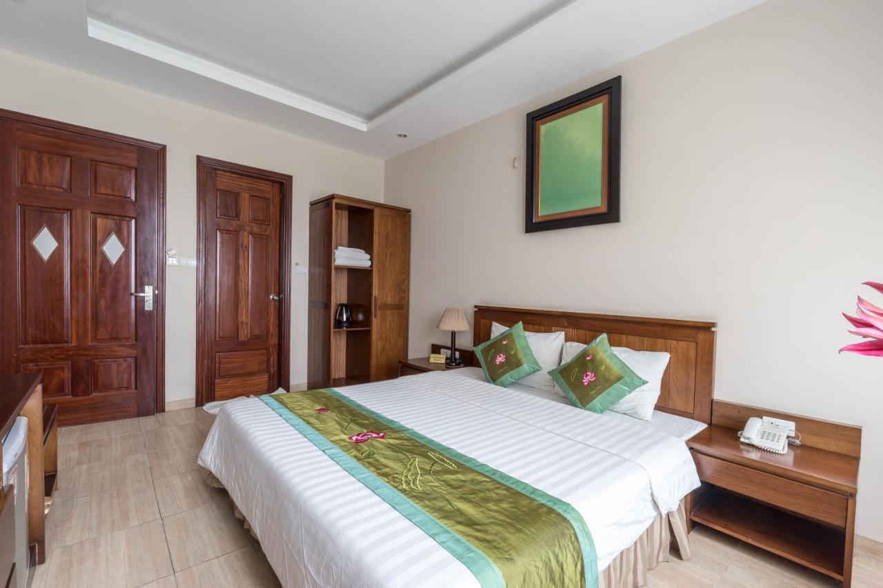 Ngan Ha Hotel Long Bien Hanoï Extérieur photo